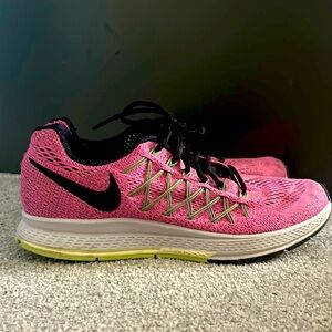 Nike pink sneakers